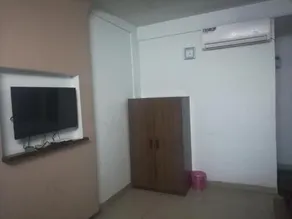 Shri Rajadhiraj Guest House - Image 4