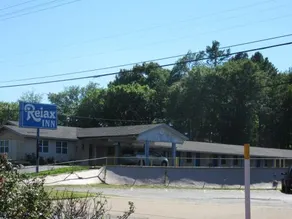Relax Inn Tyler - Image 5