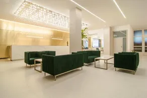 Art Hotel - Image 5
