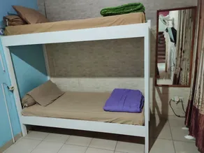 Radio Backpacker Guesthouse - Image 4