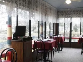 The Albert Stevens Inn - Image 1