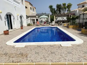 Luxurious Villa With Stunning Views in La Perla - Image 3