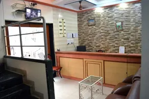 Hotel New Deepak - Image 2