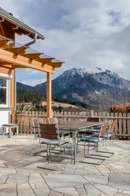 Valley-view Mansion in Sankt Georgen im Gailtal With Garden - Image 2