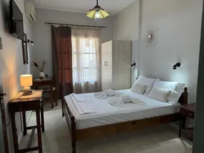 Tania House - Image 2