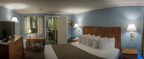 Surfside Motel - Image 5