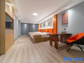 Jinju Shangpin Light Luxury Homestay (Luozhuang District Gaoxin Avenue) - Image 3