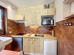 2 Pieces + Mezzanine au pied des pistes avec Parking - Combloux - Image 3