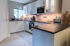 Luxury Apartments - MBS Lettings - Image 5