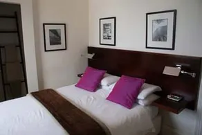 The Vic Port Elizabeth Hotel - Image 3