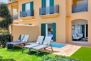 YOLO Spaces - Sotogrande Marina Luxury Apartment - Image 5