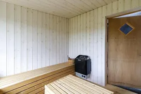 Blue Viking Luxury Cabin - Image 2