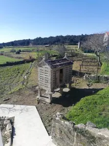 Casa das Laxas, recién reformada con 5 dormitorios en entorno natural - Image 3