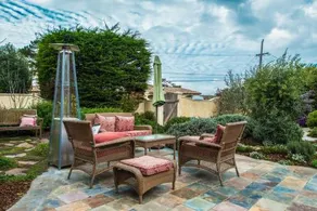 963 Coral Drive Home - Image 5