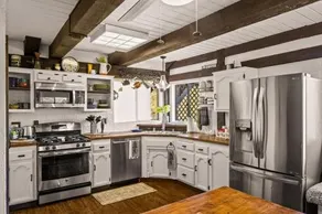 The Lake House - Image 2