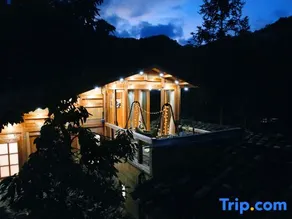 47 Tree Inn - Image 3