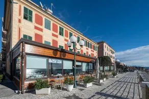 Hotel Lord Nelson Pub - Image 5