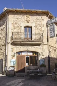 Hotel Mesón Casa de Guzmán - Image 5