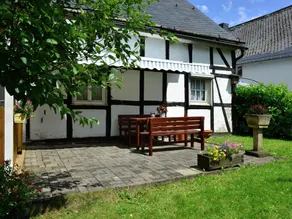 Bright Apartment in the Sauerland With Conservatory, Large Terrace and Awning - Image 3