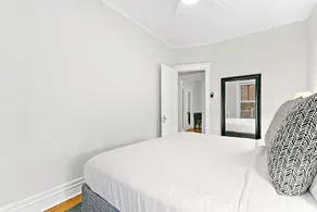 Chic 2BR Escape - Buckingham 1 - Image 2