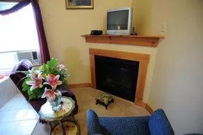 Wildflowers Inn - Image 4