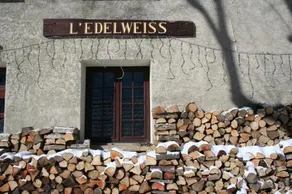 Hotel Auberge Edelweiss - Image 2