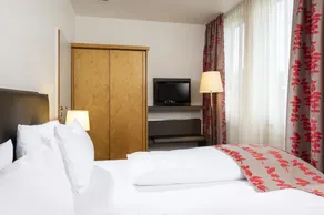 Holiday Inn Frankfurt Airport - Neu-Isenburg - Image 5