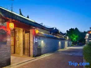 Hantang Xiangfu Traditional Culture Theme Guesthouse - Image 3