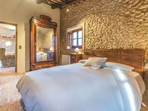 Modern Mansion in Pontós with Private Swimming Pool - Image 3