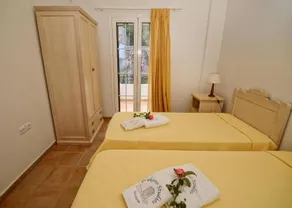 Timessa Mezonette - Agios Kirikos - Image 2