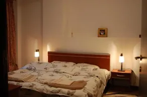 Simon Apartment - Image 2
