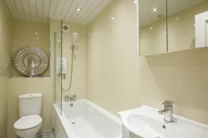 Links View Apartment - Image 4
