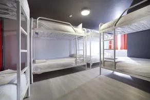 Sleeperdorm - Hostel - Image 3