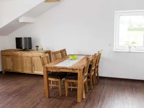 Apartment With Private Terrace - Image 3