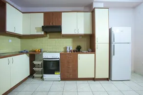 Palaio Faliro, A Bright and Spacious apartment - Image 2