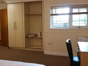 Charlotte Rooms - Image 5