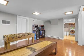 Pet friendly 4 BD Historic Charmer at Marion Uptown - Image 2