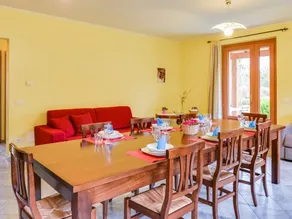Secluded Holiday Home in Vesime with Garden - Image 4