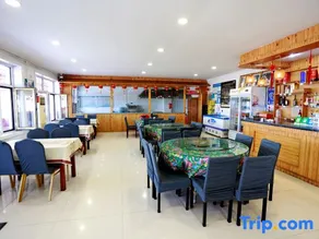 Xiangyue Nanhu Homestay (Chagan Lake Scenic Area) - Image 3