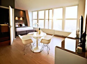 Ams Suites - Image 4