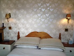 Home from Home Guest House - Image 5