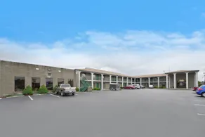 Americas Best Value Inn - Image 2