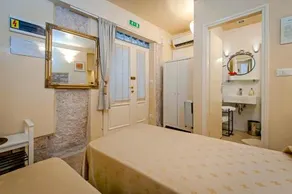 Guest house SOTTO I VOLTI Centro Storico - Image 2