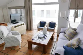 Ãtico Loft frente al Mar con Piscina y Parking - Image 2