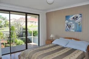lake and ocean view - Image 5