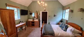 Prested Hall - Image 5