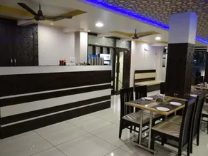 Hotel Kailash Inn - Image 5