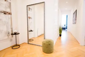 Studio Apartments Naschmarkt Mai's Apartments - Image 2