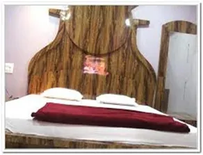 Bhaktavatsal Luxurious Lodge - Image 5