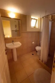 Amoni Holiday Homes - Image 3